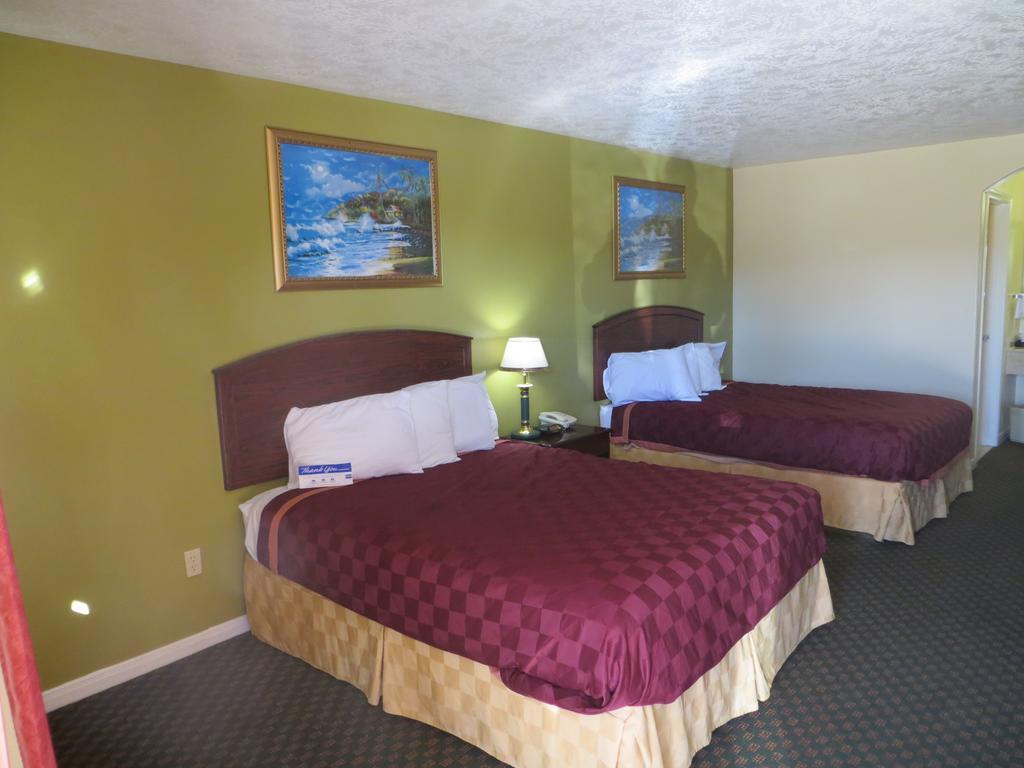 Americas Best Value Inn & Suites Hempstead Kamer foto