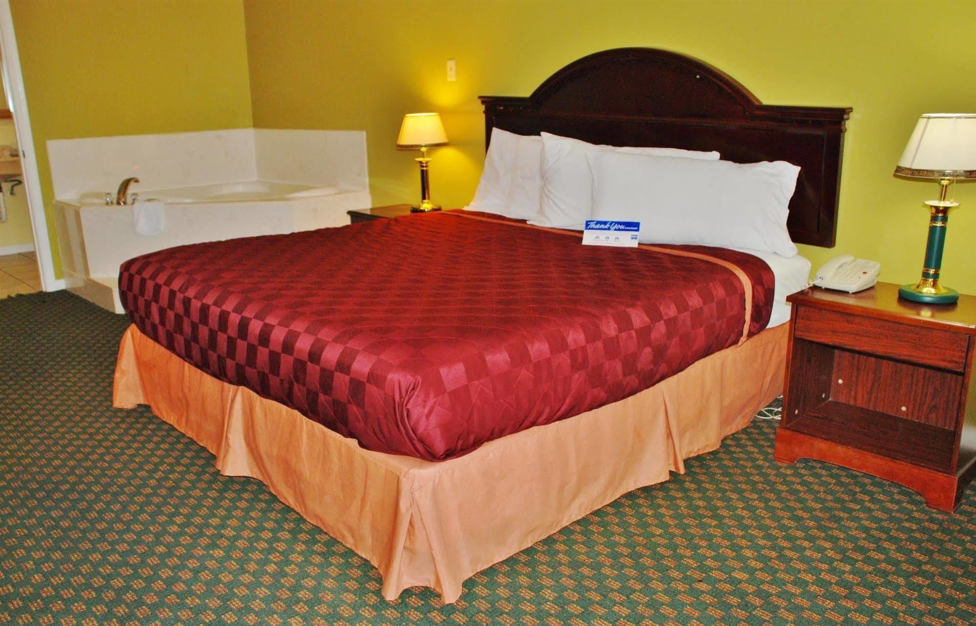 Americas Best Value Inn & Suites Hempstead Buitenkant foto
